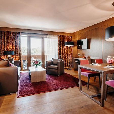 Der Eisvogel - Wellness- & Genusshotel Бад-Геггинг Экстерьер фото