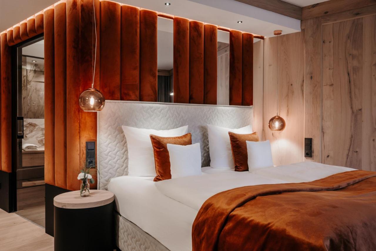 Der Eisvogel - Wellness- & Genusshotel Бад-Геггинг Экстерьер фото